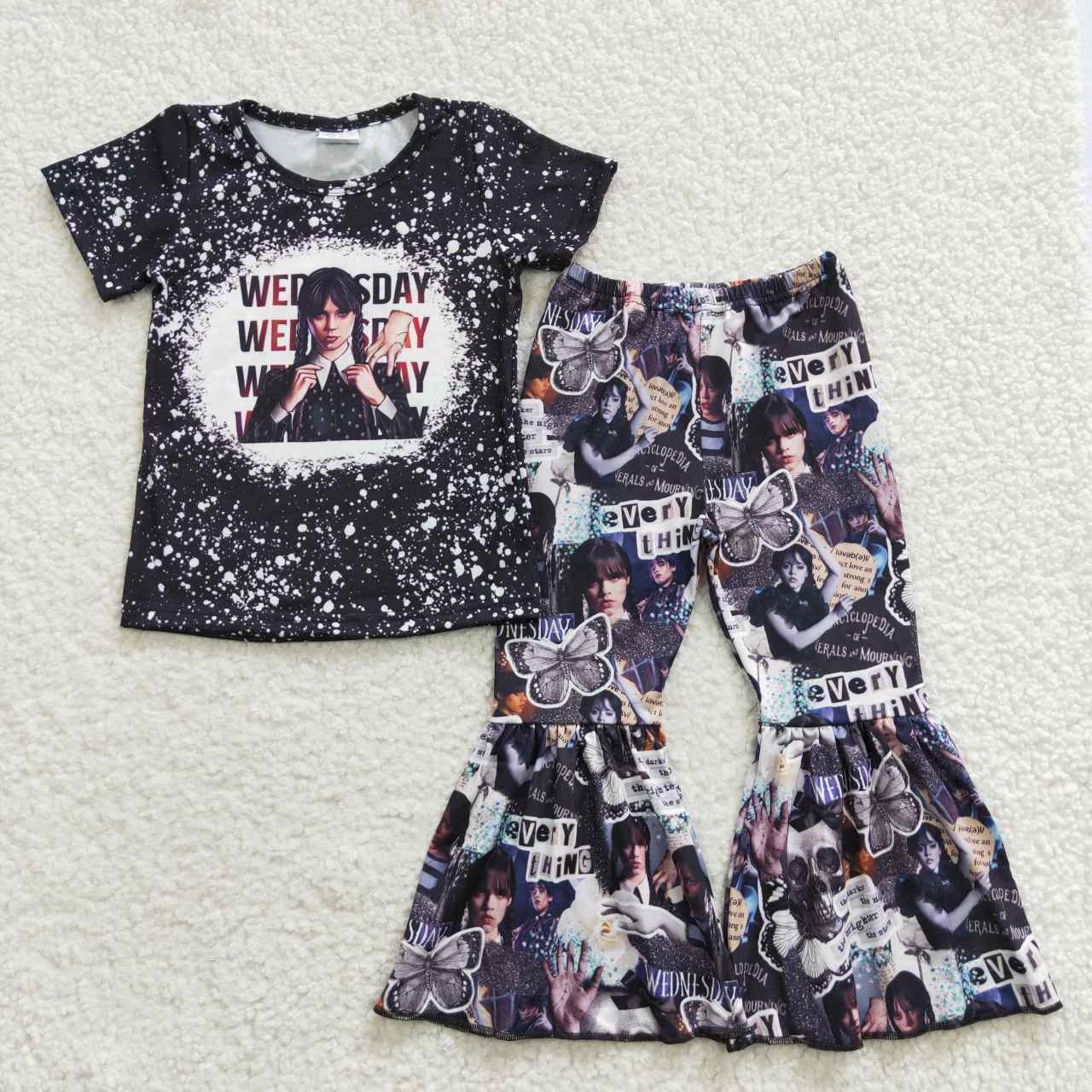 GSPO0586 Black Wednesday Cartoon Girls Short Sleeve Bell Bottom Pants Outfits