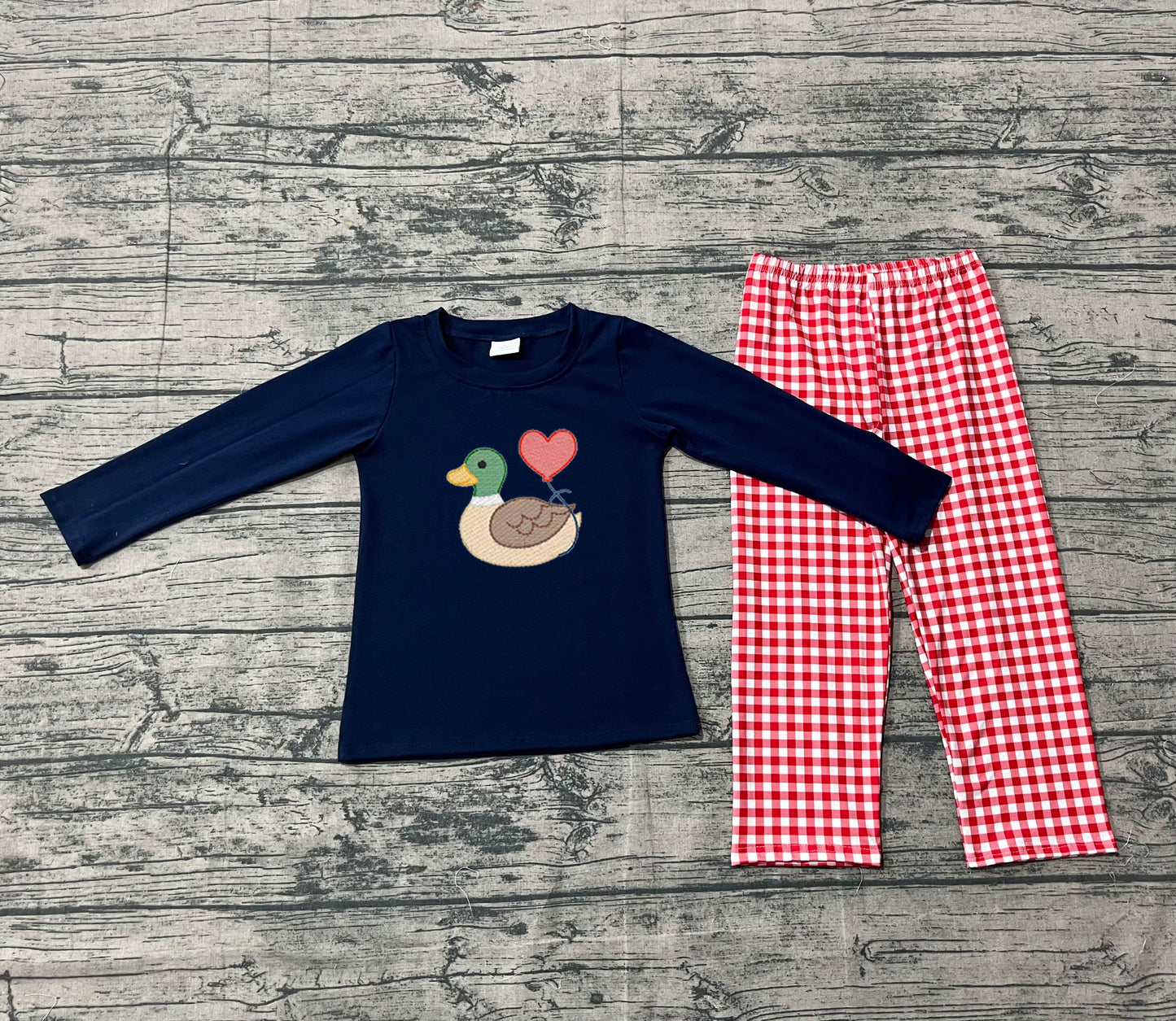 BLP1304 Embroidered Valentine's Day Duck Love Navy Long Sleeve Top Red Plaid Pant Boys Set 202510 RTS