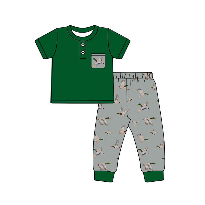 MOQ 5 PCS preorder BSPO0675 Duck Hunting Print Pocket Dark Green Short Sleeve Pants Boys Sets 202604