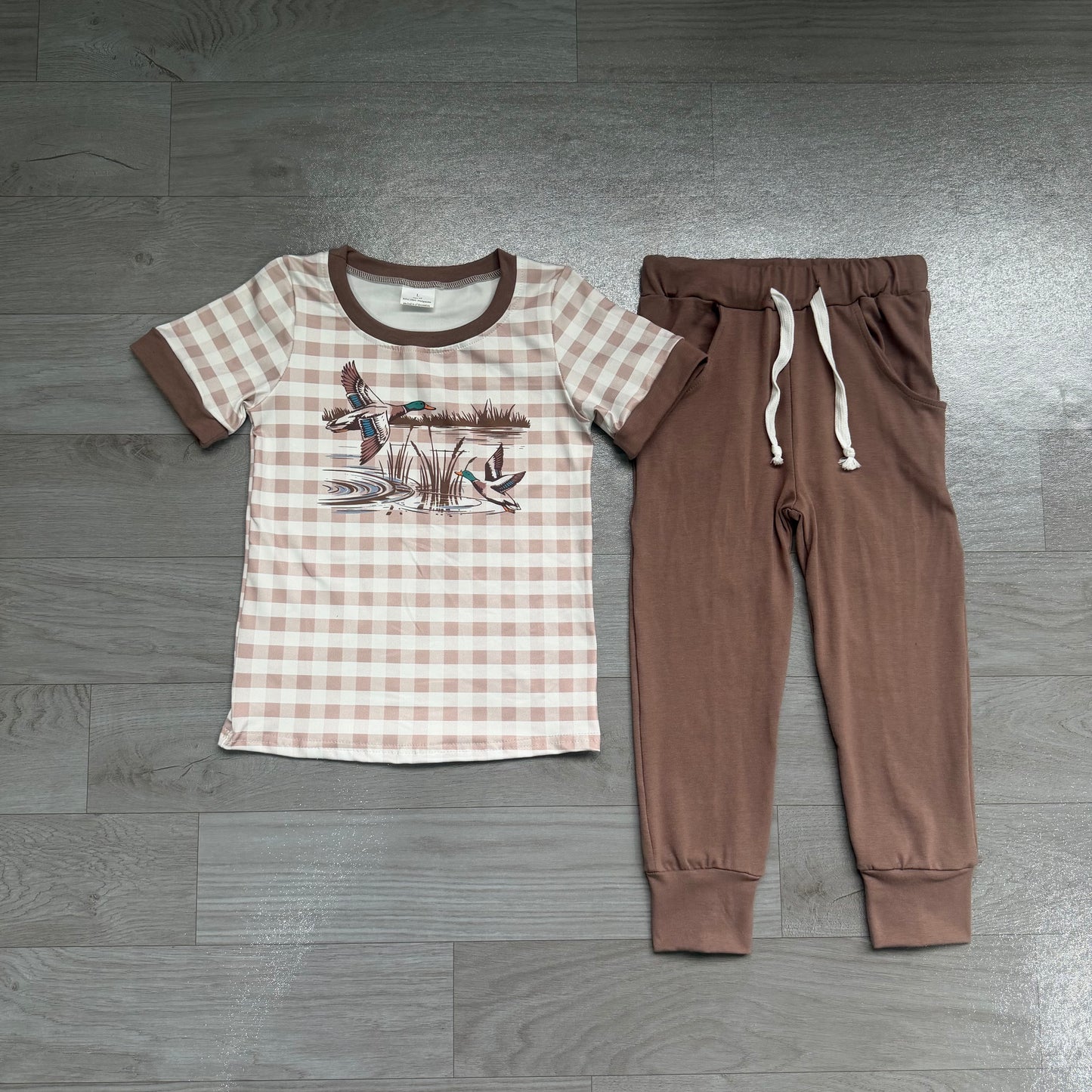 NO MOQ preorder BSPO0689 Duck Hunting Brown Plaid Short Sleeve Pants Boys Sets 202607