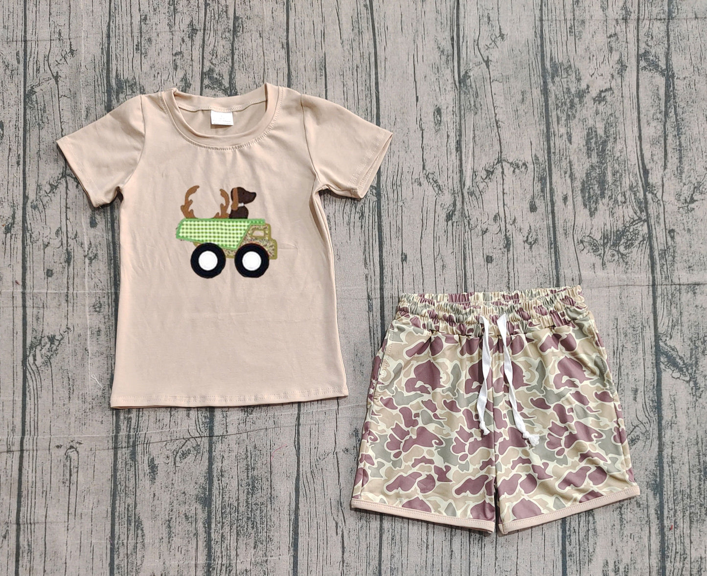 NO MOQ preorder BSSO1576 Embroidered Antlered Puppy Truck Camouflage Short Sleeve Shorts Boys Set 202510