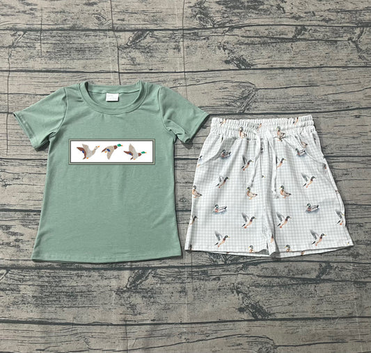 NO MOQ preorder BSSO1639 Embroidered Ducks Gray Green Short-Sleeve Plaid Shorts Boys Sets 202512