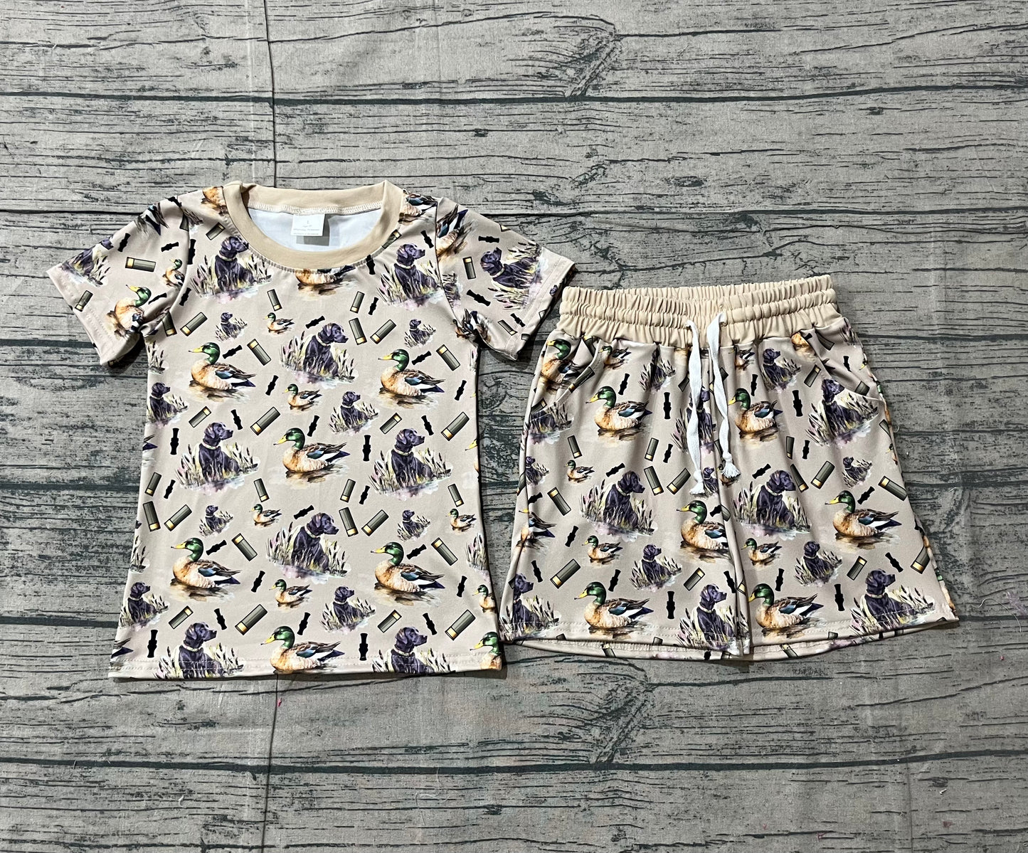 NO MOQ preorder BSSO1727 Puppy Duck Hunting Gray Green Short Sleeve Shorts Boys Sets 202512