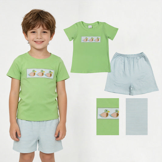 BSSO1946 Embroidered Ducks Green Short Sleeve Blue Stripe Shorts Boys Sets 202605 RTS