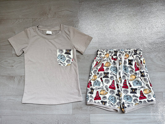 NO MOQ preorder BSSO2005 Tool Pattern Pocket Gray Short Sleeve Shorts Boys Sets 202607