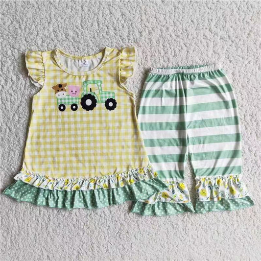 Promotion RTS D9-12 Farm Animals Cow Pig Truck Green Dots Ruffle Yellow Plaid Short Sleeve Shorts Girls Sets