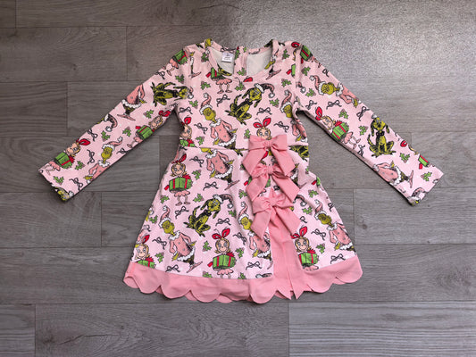 NO MOQ Preorder GLD1656 Christmas Grinch Light Pink Bows Scalloped Long Sleeve Yoga Dresses for Girls 202607