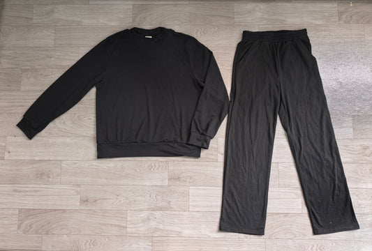 NO MOQ Preorder GLP3416 Adult Female Solid Black Long Sleeve Pants Sets 202607 Daughter & Mom Matching Sweatshirt and Sweatpants Set