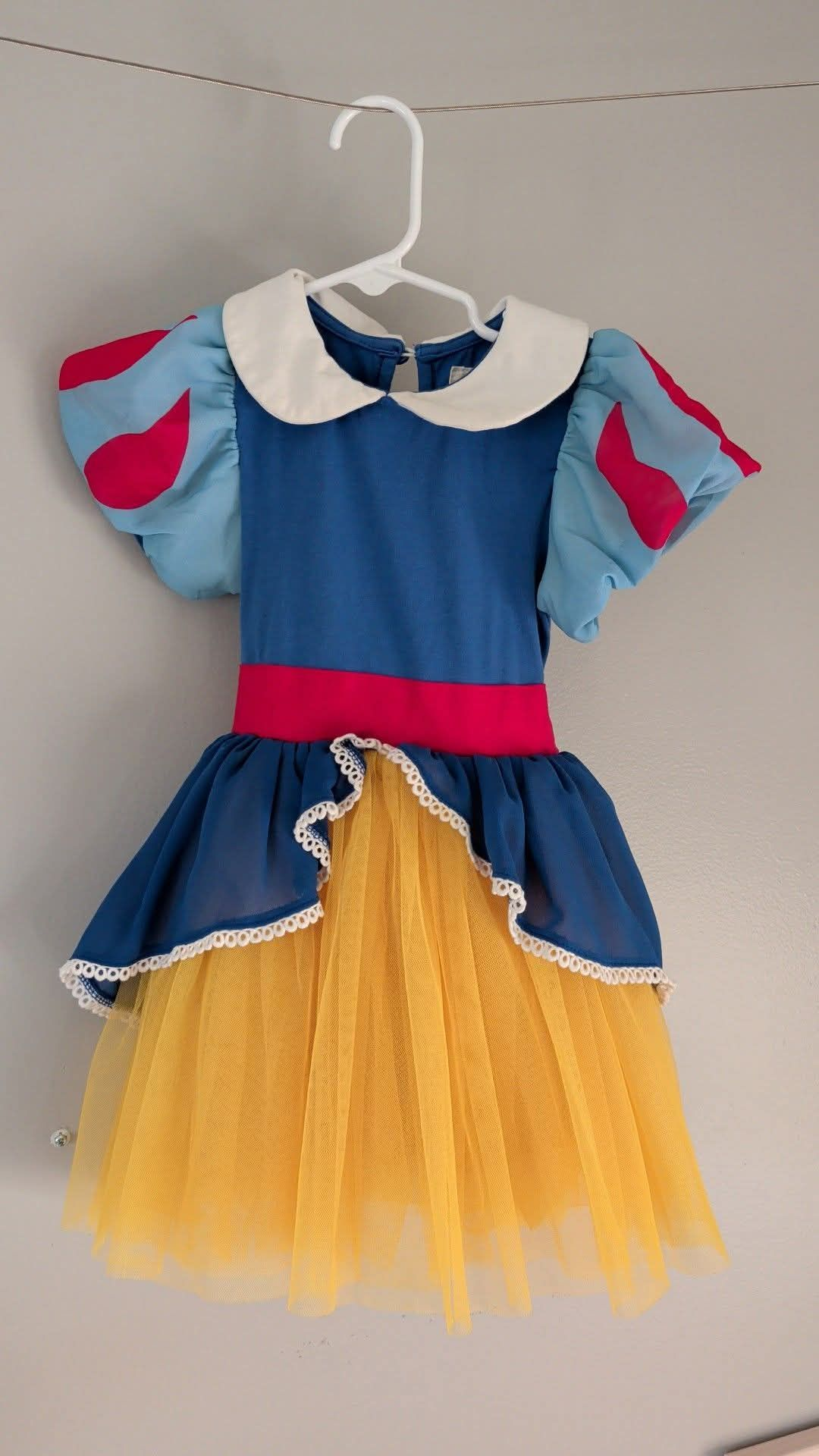 MOQ 5 PCS Preorder GSD3111 Snow White Doll Collar Yellow Tulle Blue Short Sleeve Dresses for Girls 202511