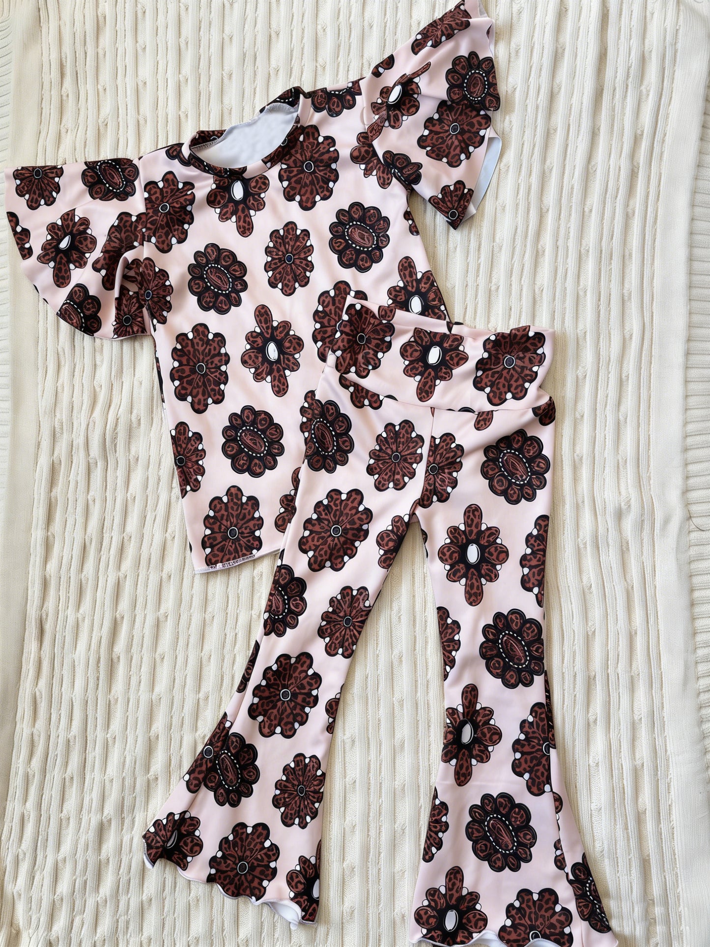 MOQ 5 PCS Preorder GSPO2268 Brown Jewel Pink Flying Sleeve Pants Girls Sets 202512