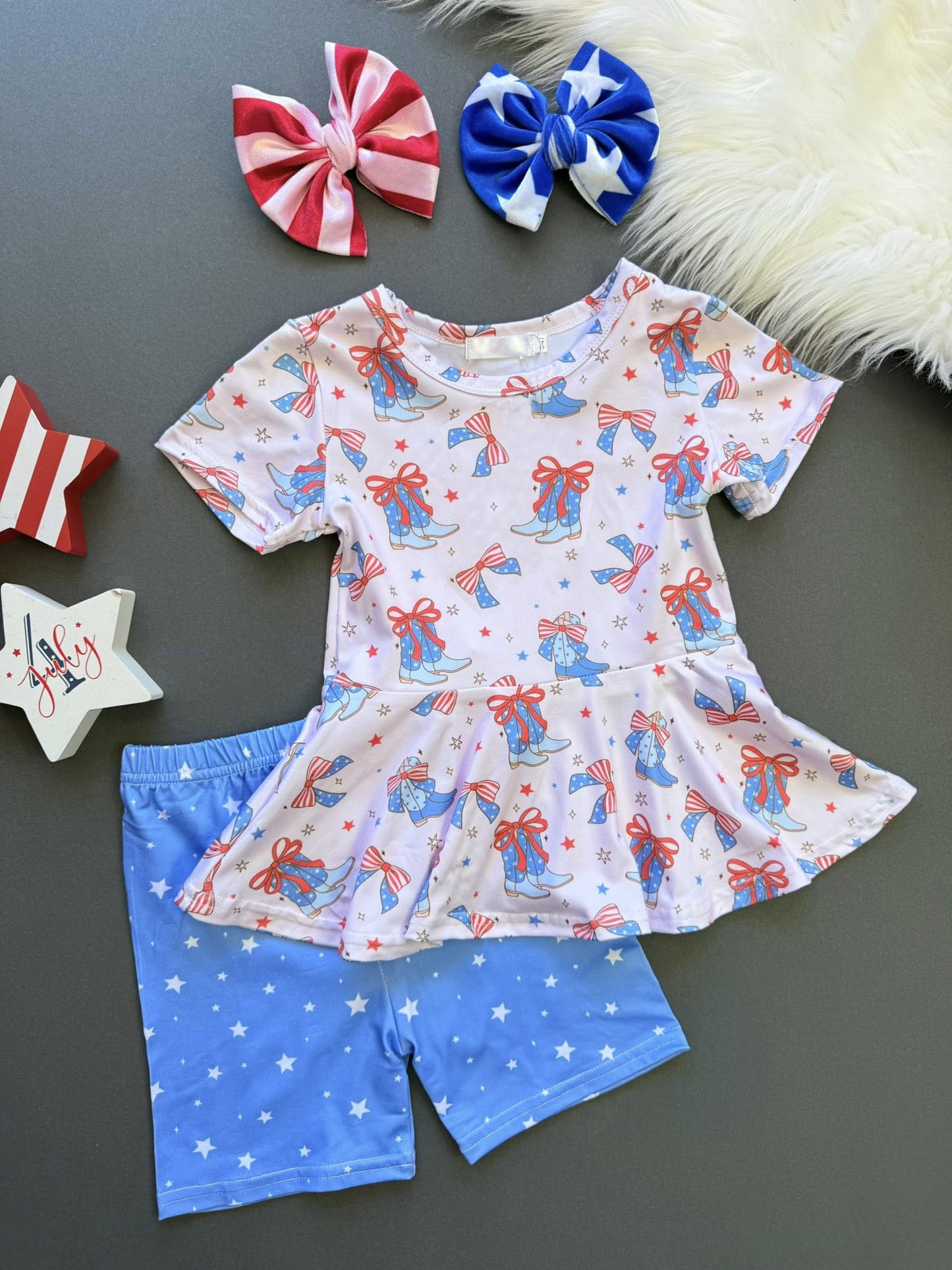 MOQ 5 PCS Preorder GSSO2837 4th of July Bows Boots Star Short Sleeve Blue Shorts Girls Sets 202511
