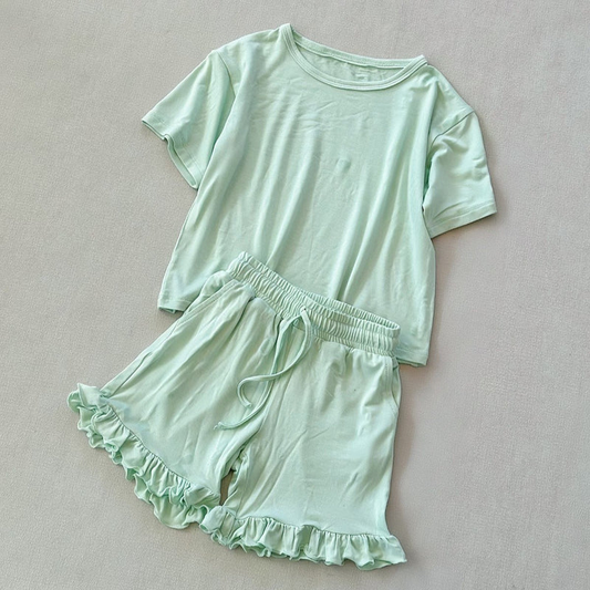 MOQ 5 PCS Preorder GSSO3351 Solid Light Green Ruffle Short Shorts Girls Sets 202601