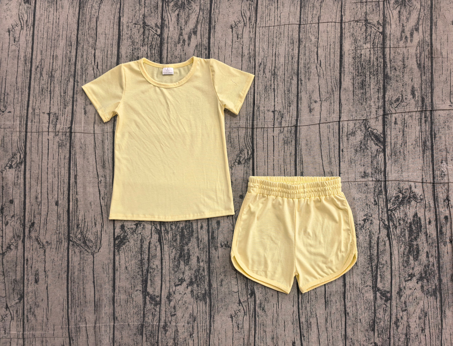 NO MOQ Preorder GSSO3763 Solid Yellow Short Sleeve Shorts Girls Yoga Sets 202605