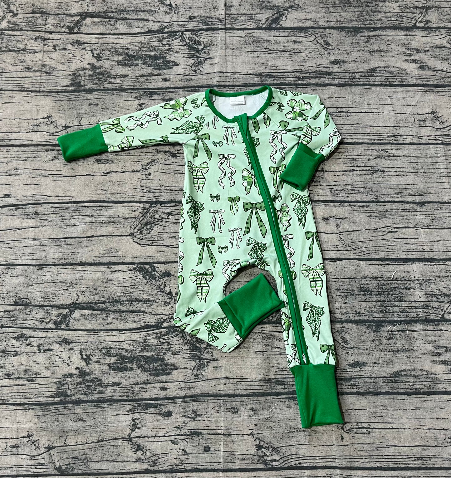 LR2654 Valentine's Day Bows Green Zipper Long Sleeve Girls Romper 202509 RTS