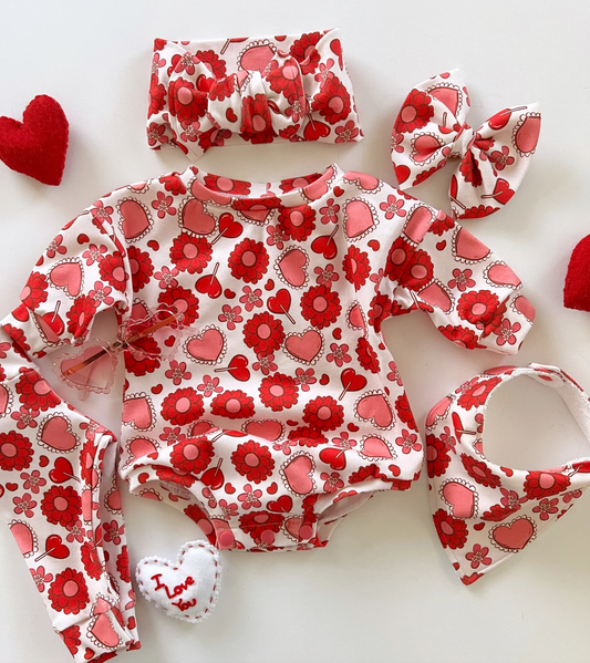 MOQ 8 Preorder LR2758 Valentine's Day Love Flower Long-Sleeved Girls Bubble Romper 202510