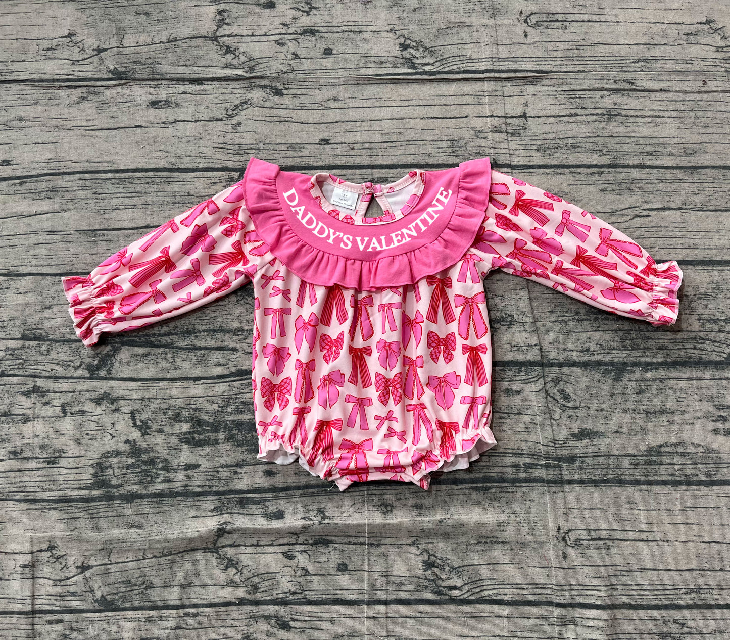 NO MOQ preorder LR2842 Smocked Valentines Day Bows Rose Red Ruffle Long-Sleeved Girls Bubble Romper 202511