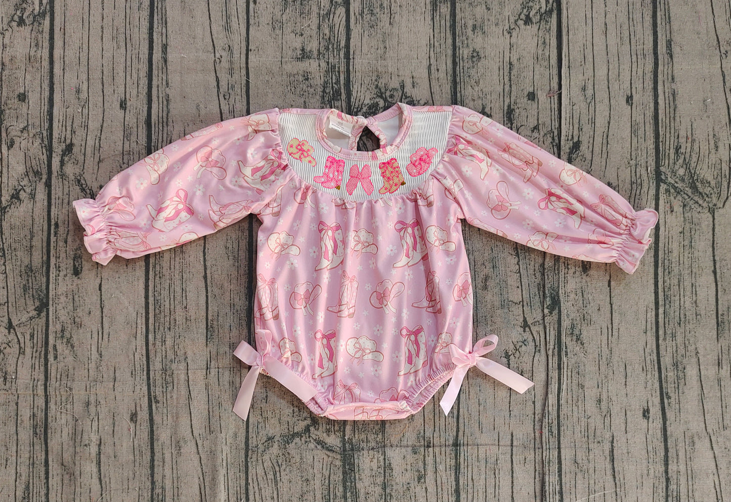 MOQ 5 PCS preorder LR2938 Smocked Cowgirl Hat Boots Bow Floral Pink Long-Sleeved Girls Bubble Romper 202511