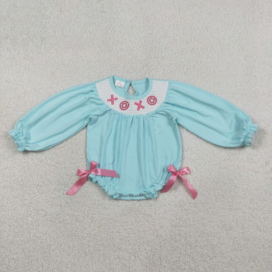 LR2982 Smocked Valentines Day XOXO Rose Red Bows Blue Long-Sleeved Girls Bubble Romper 20260119 RTS