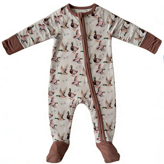 MOQ 5 PCS preorder LR2985 Duck Hunting Brown Zip Long-Sleeved Boys Romper with Socks 202512