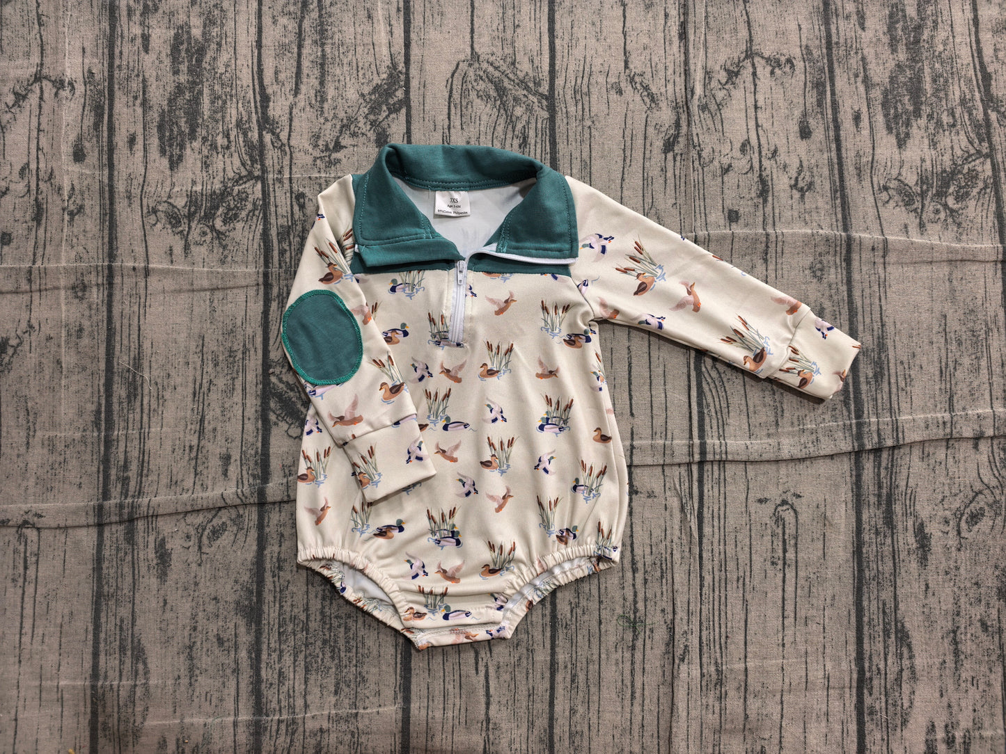 NO MOQ preorder LR3052 Duck Hunting Dark Green Polo Beige Long Sleeve Boys Bubble Romper 202606