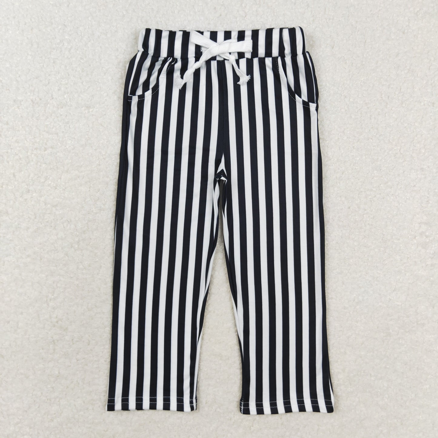 P0588 Black and white striped trousers of high quality
