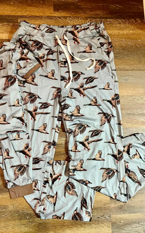 MOQ 5 Preorder P0947 Adult Male Ducks Pattern Long Pants 202510