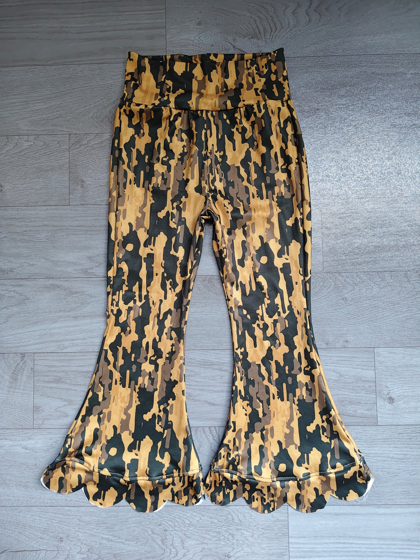 NO MOQ Preorder P1039 Scalloped Camouflage Pants Girls Pants 202607