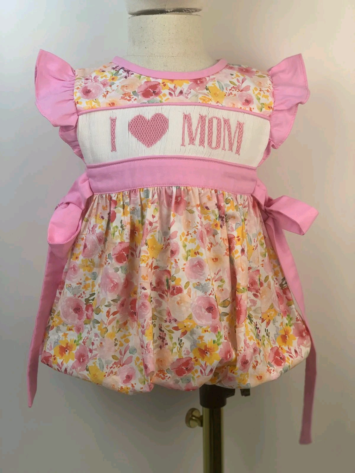 Preorder SR2793 I Love Mom Hot Pink flower Bow flying sleeve romper baby girls Boutique Summer clothes 202502