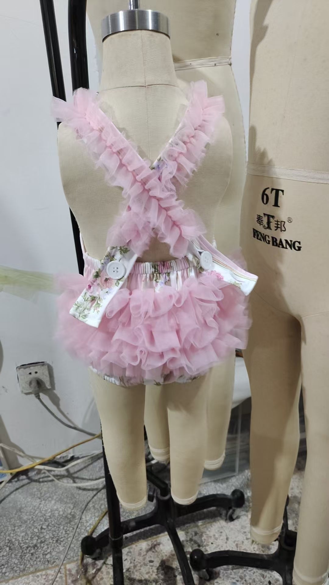 SR2964 Pink Blue Flower leaf Tulle Ruffle Sleeveless Romper Baby Girls Boutique Summer Clothes 202507 RTS