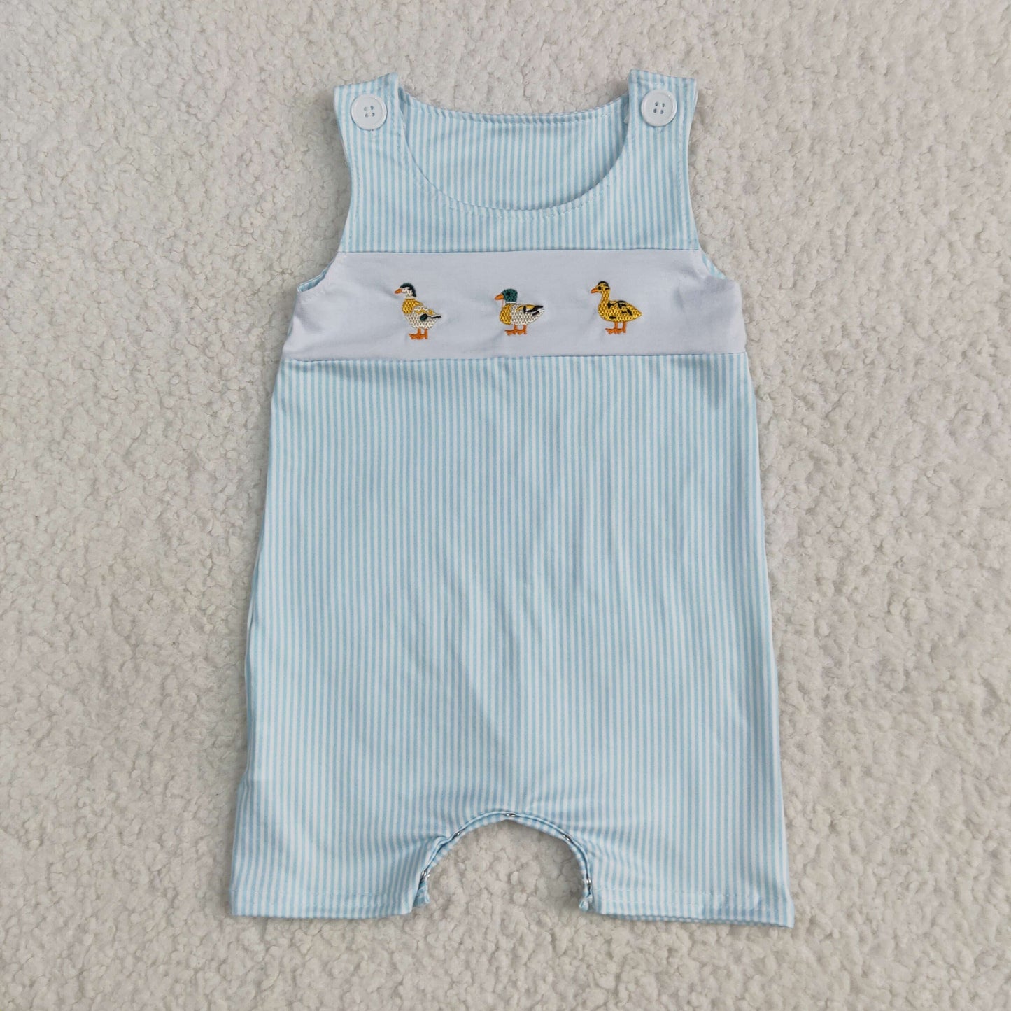 SR2991 Embroidered Duck Hunting Clothes Light Blue Sleeveless Romper Smocked Baby Boys Romper 202505 RTS