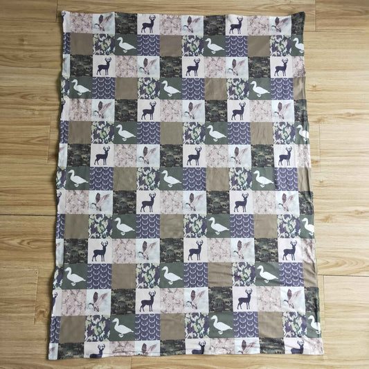 BL0027 Christmas Green Plaid Deer Duck Camo Print Blanket