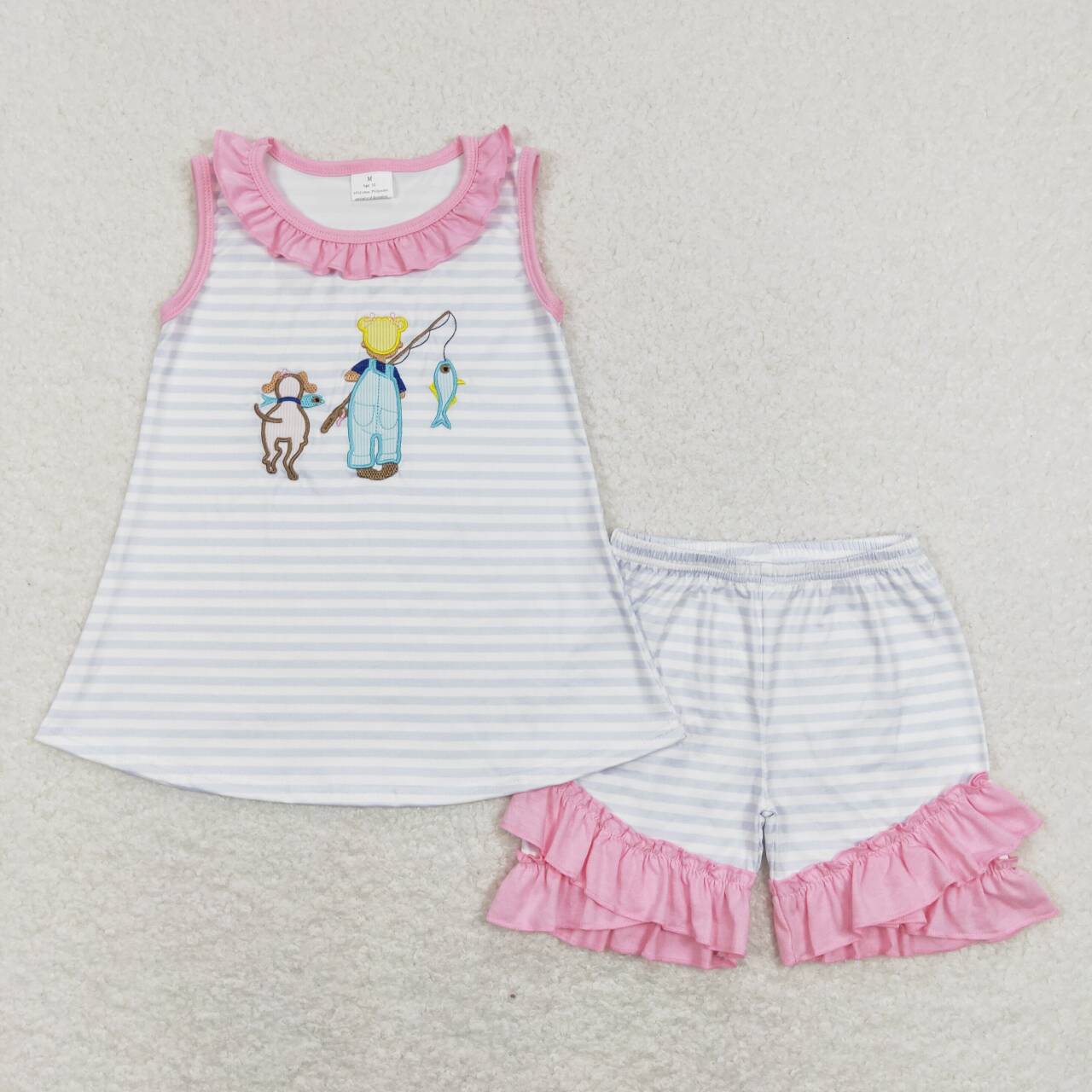 GSSO0412 Pink Dog Hunt Fish Embroidery Girls Short Sleeve Shorts Outfits