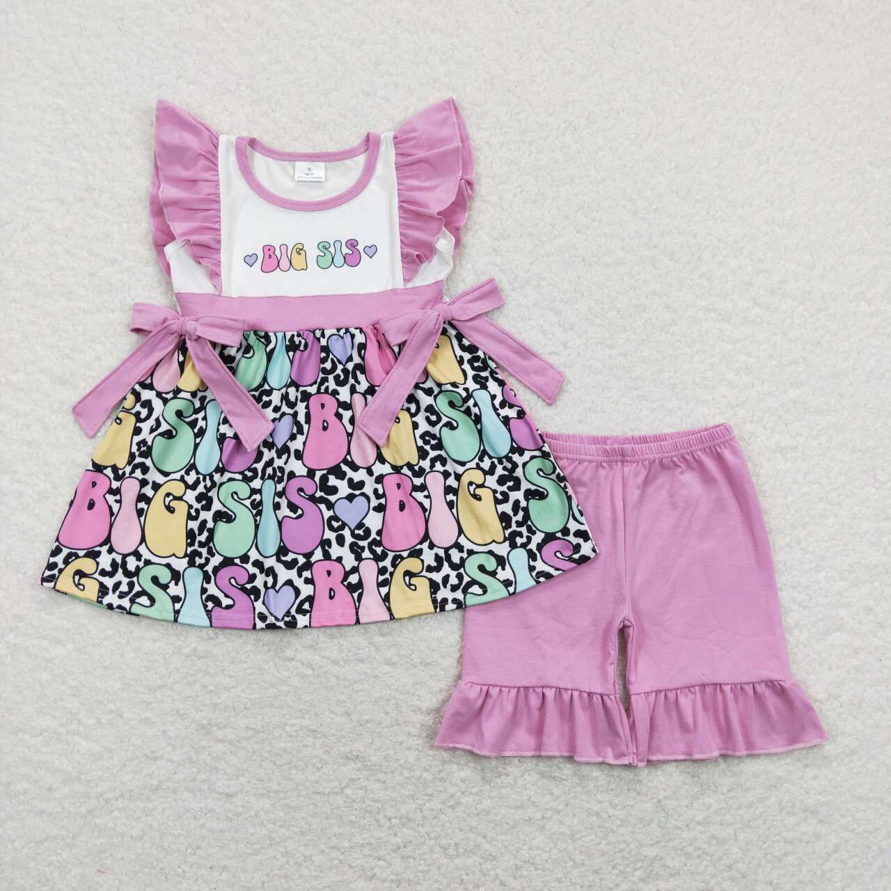 GSSO0540 Valentine Pink Love Big Sis Leopard Girls Short Sleeve Shorts Outfits