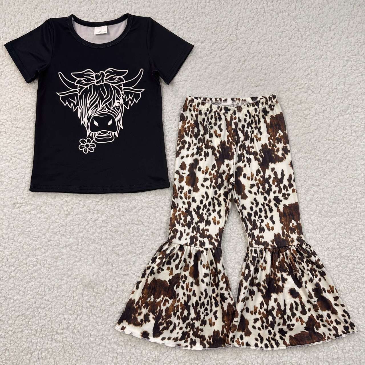 GSPO0686 Black Highland Cow Girls Short Sleeve Pants Outfits