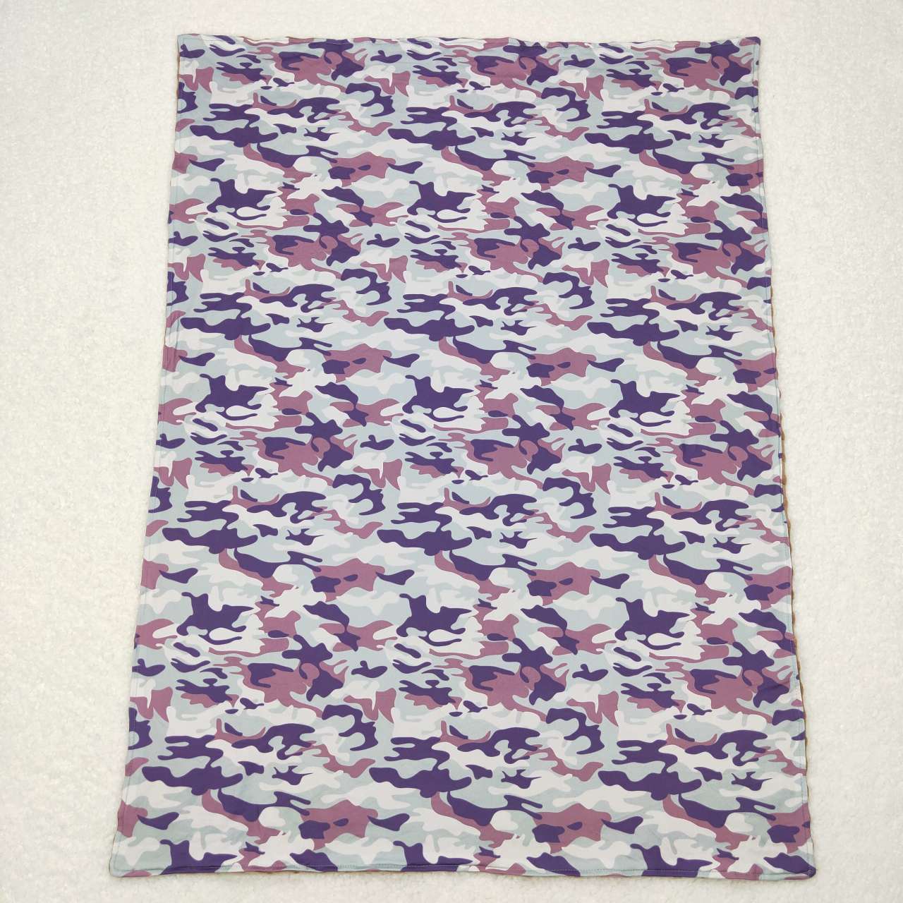 BL0076 Camo Print Blanket