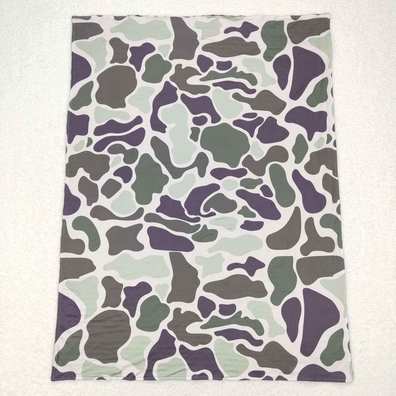 BL0108 Green Camo Print Blanket