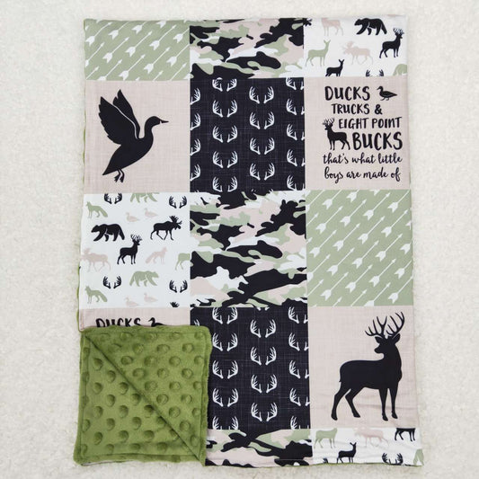 BL0071 Green deer western cow  Red Print Blanket