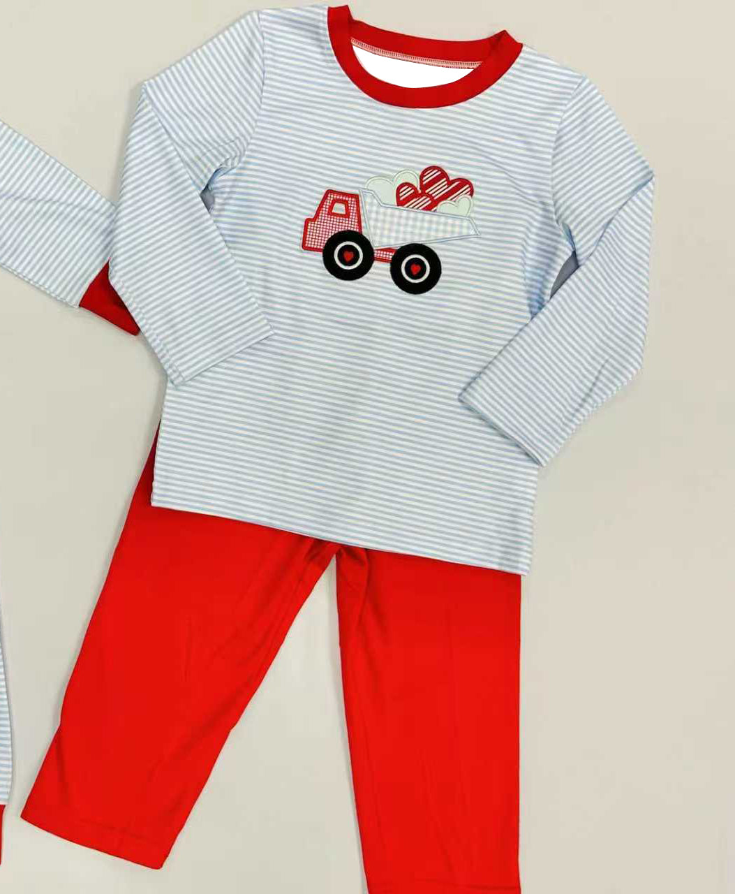 MOQ 5 PCS preorder BLP1396 Valentines Day Love Truck Blue Stripe Long-Sleeved Red Pants Boys Sets 202511