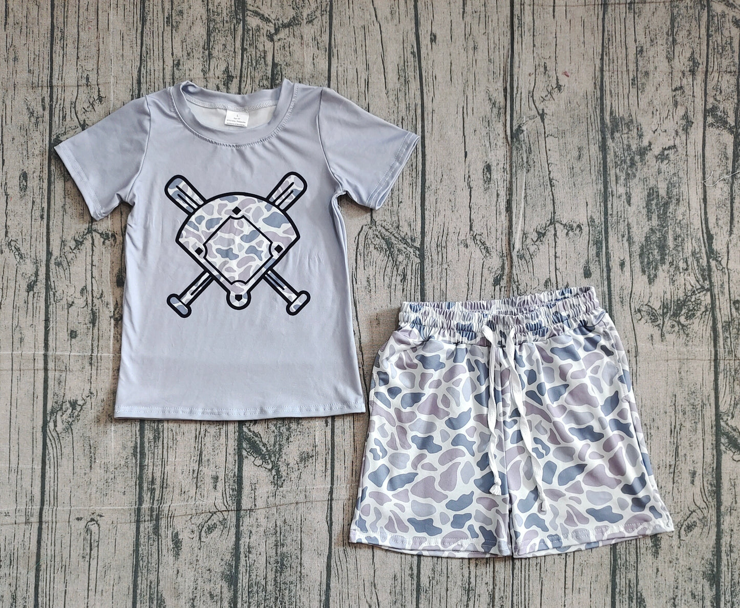 NO MOQ preorder BSSO1589 Gray Camouflage Fan Baseball Short Sleeve Shorts Boys Set 202510