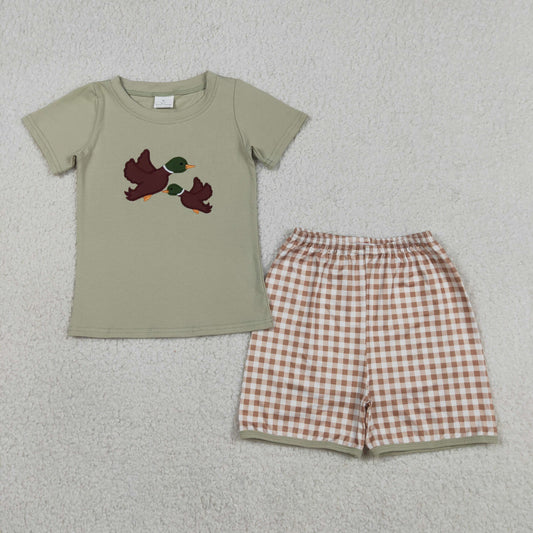 BSSO1867 Embroidered Duck Hunting Pea Green Short Sleeve Plaid Shorts Boys Sets 202604 RTS