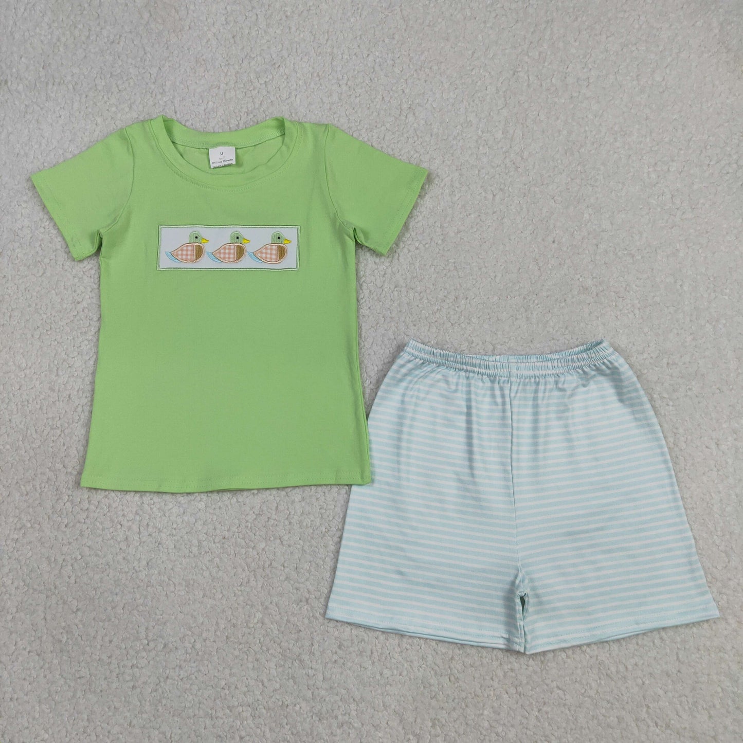 BSSO1946 Embroidered Ducks Green Short Sleeve Blue Stripe Shorts Boys Sets 202605 RTS