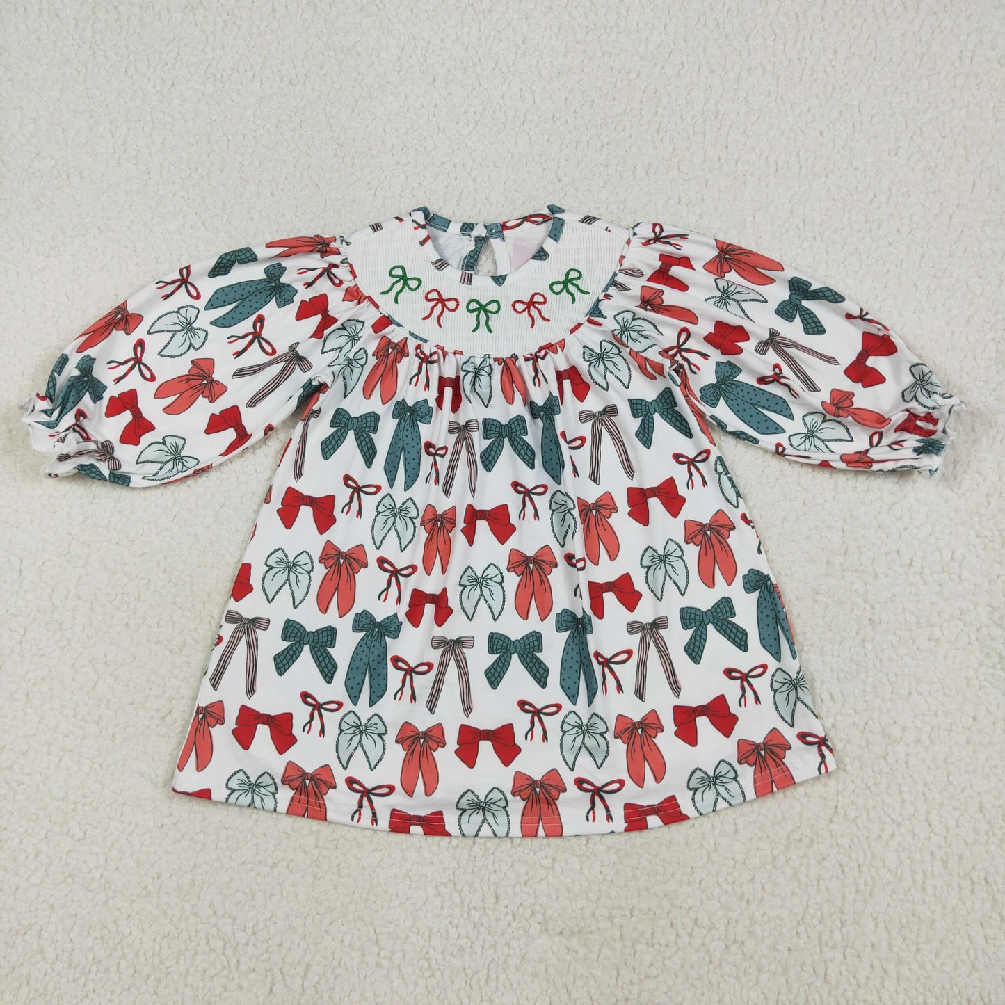 GLD1028 Merry Christmas Red Green Bows Beige Long Sleeve Dress Smocked Girls Clothing 202507 RTS