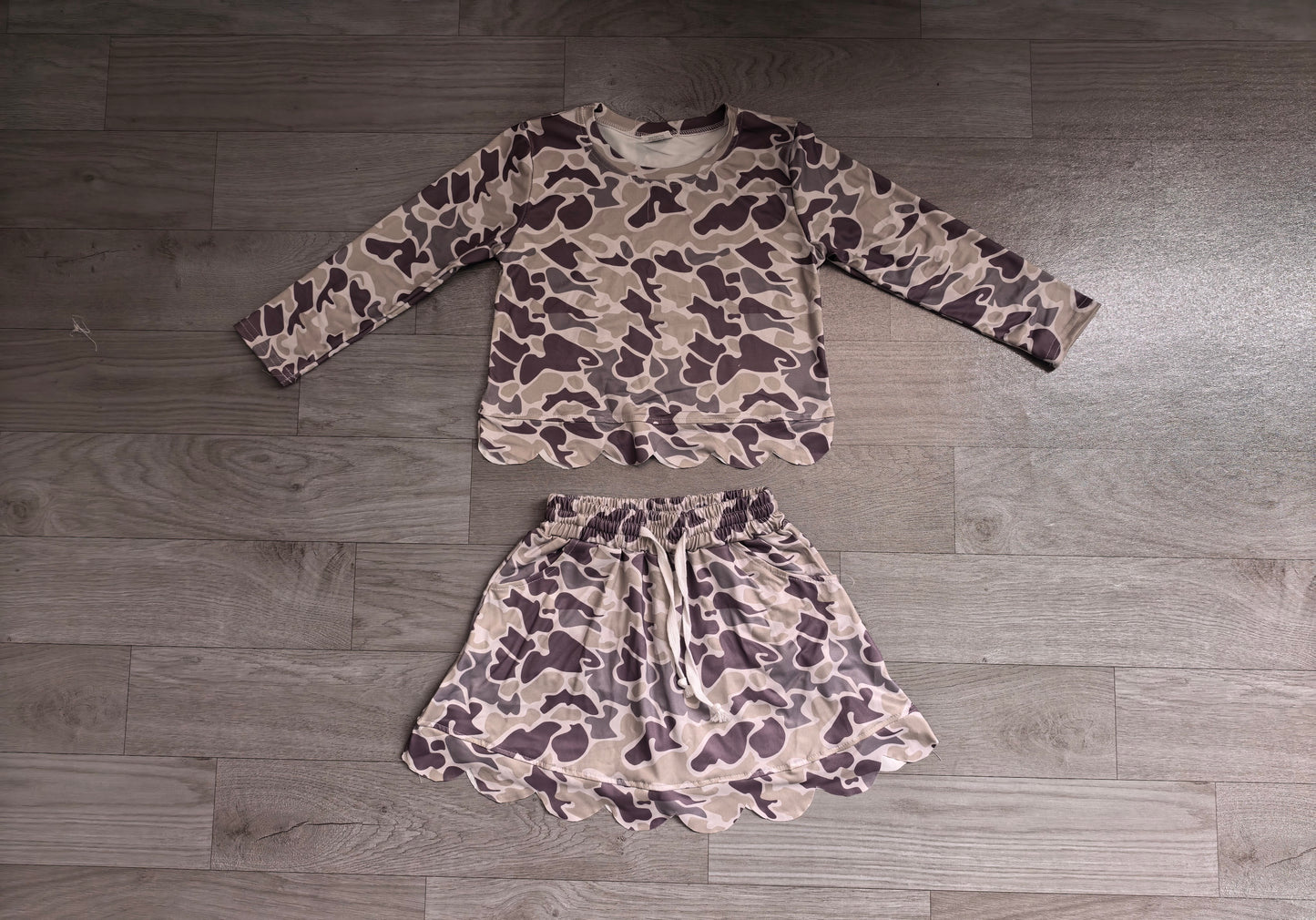 NO MOQ preorder GLD1614 Gray Brown Camo Long Sleeve Skirts Girls Sets 202607