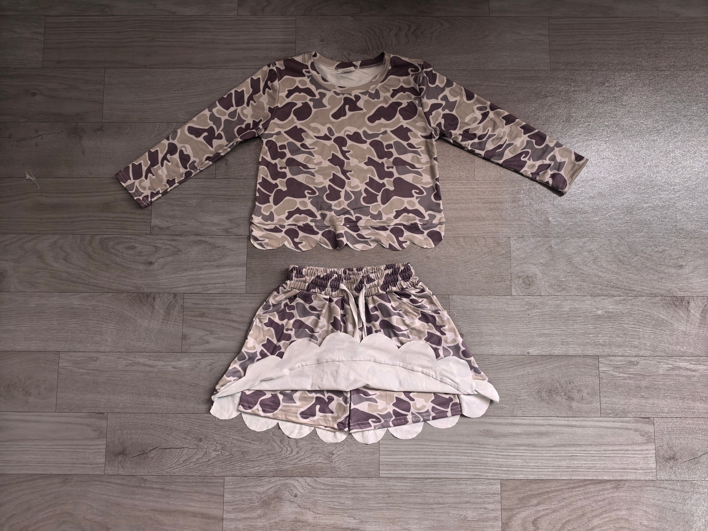 NO MOQ preorder GLD1614 Gray Brown Camo Long Sleeve Skirts Girls Sets 202607