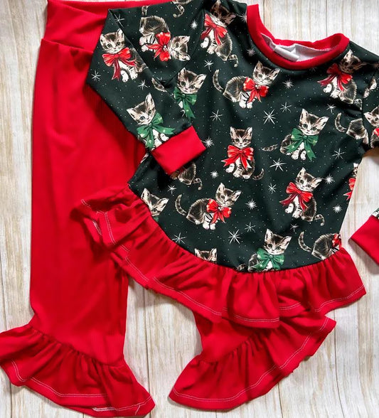 Preorder GLP2199 Christmas Kitten Red lace Green long sleeve pantsuit