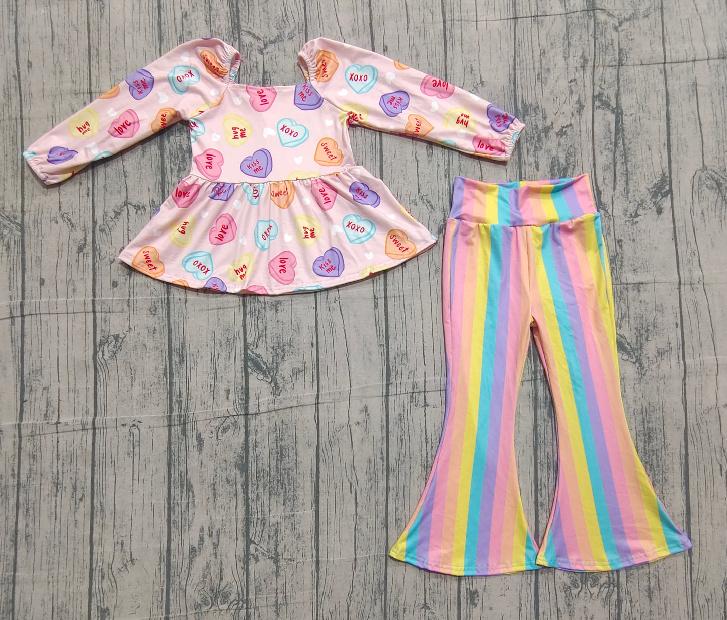 NO MOQ Preorder GLP3118 Valentines Day Letter Love Long Sleeve Colored Stripe Bell Bottom Pants Girls Sets 202511
