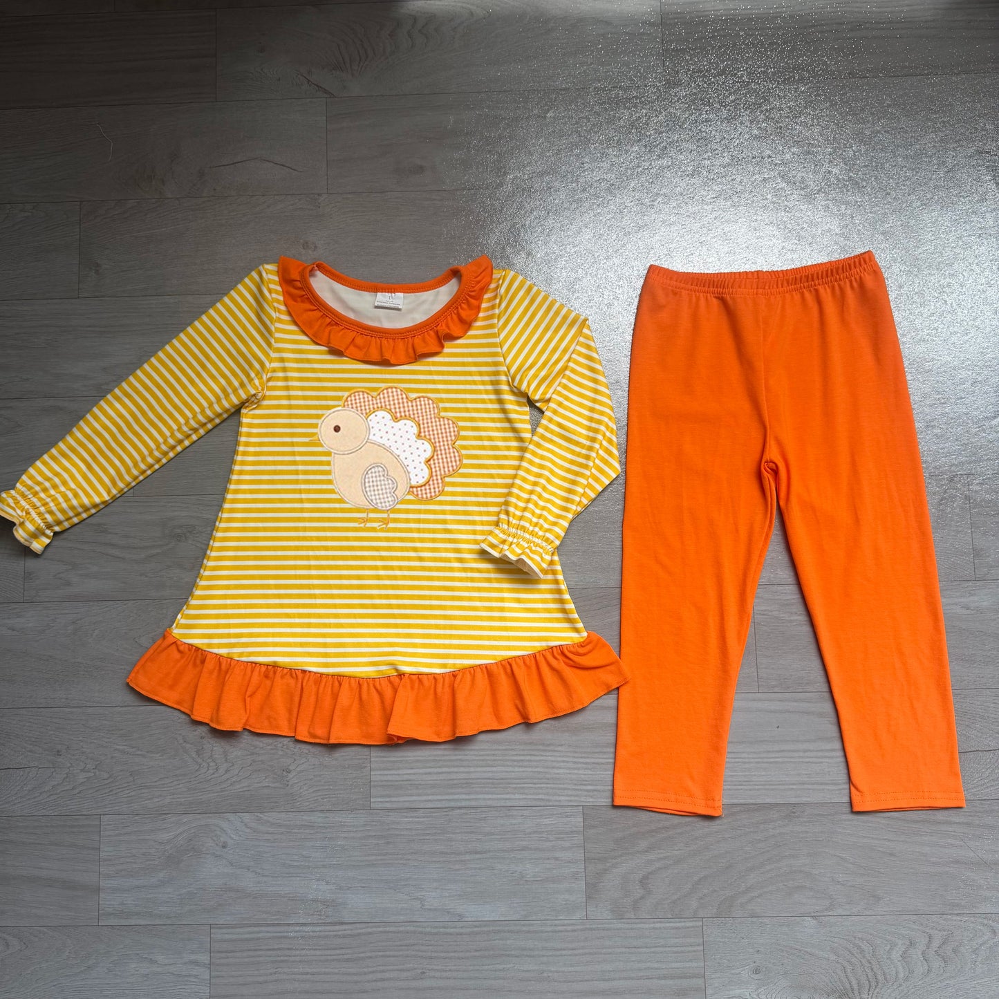 NO MOQ Preorder GLP3493 Embroidered Thanksgiving Turkey Orange Stripe Ruffle Long Sleeve Pants Girls Sets 202607