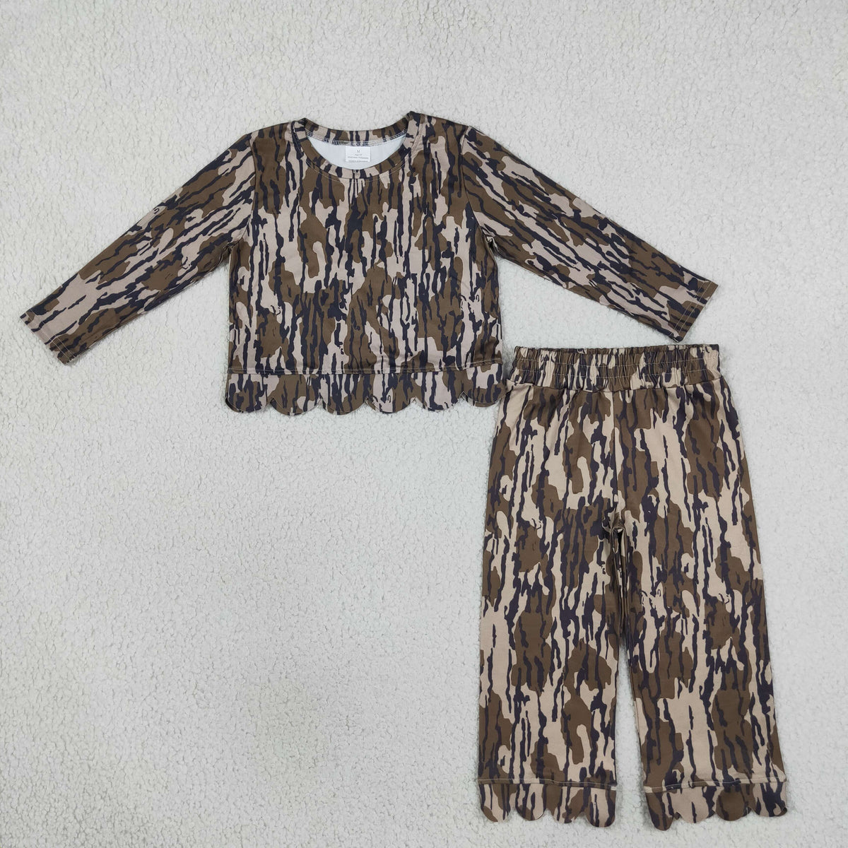 GLP3660 Hunting Camo Scallop Edge Mockneck Girls Set
