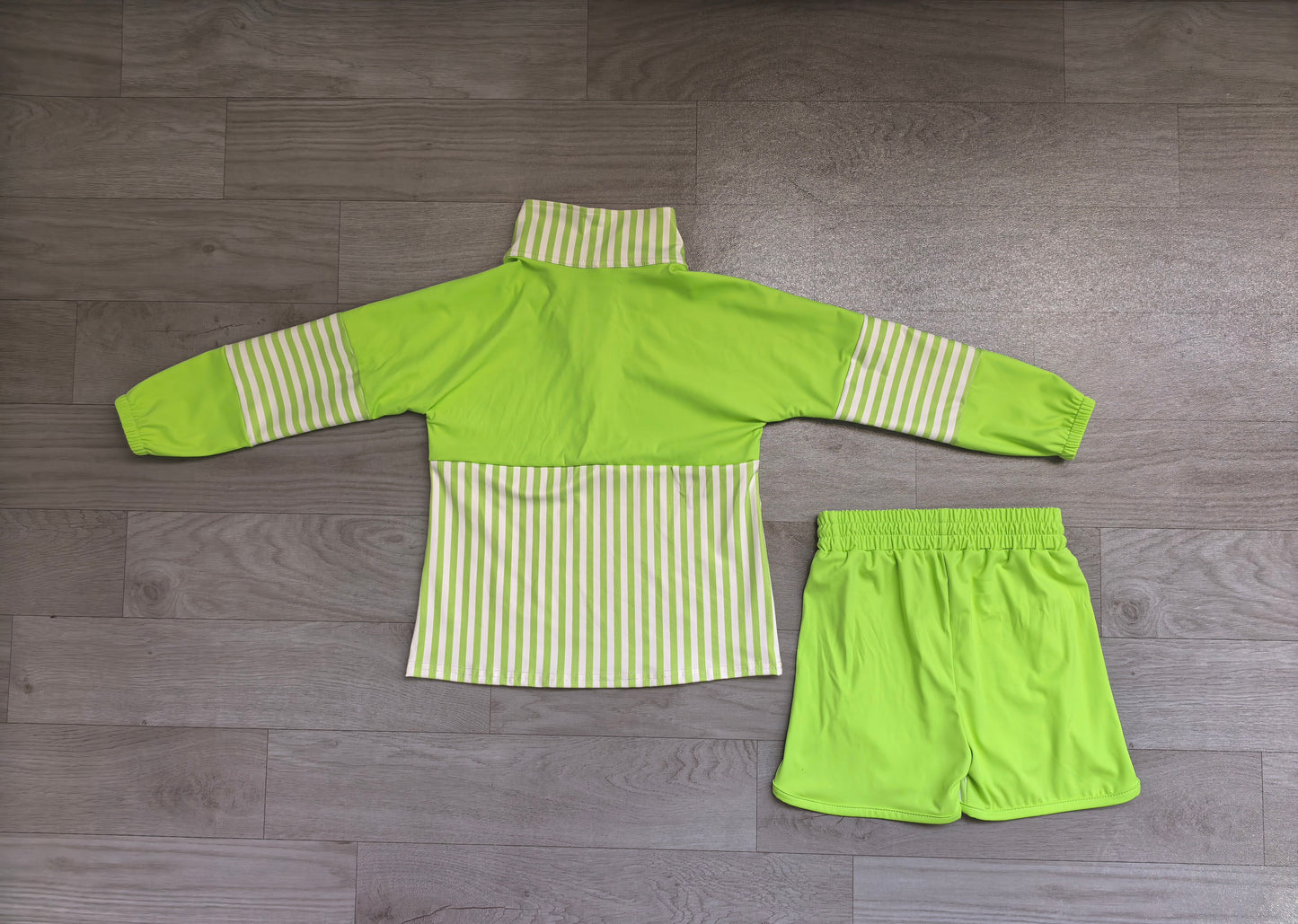 NO MOQ Preorder GLS0109 Green Stripe Zip Long Sleeve Top Shorts Girls Yoga Sets 202607