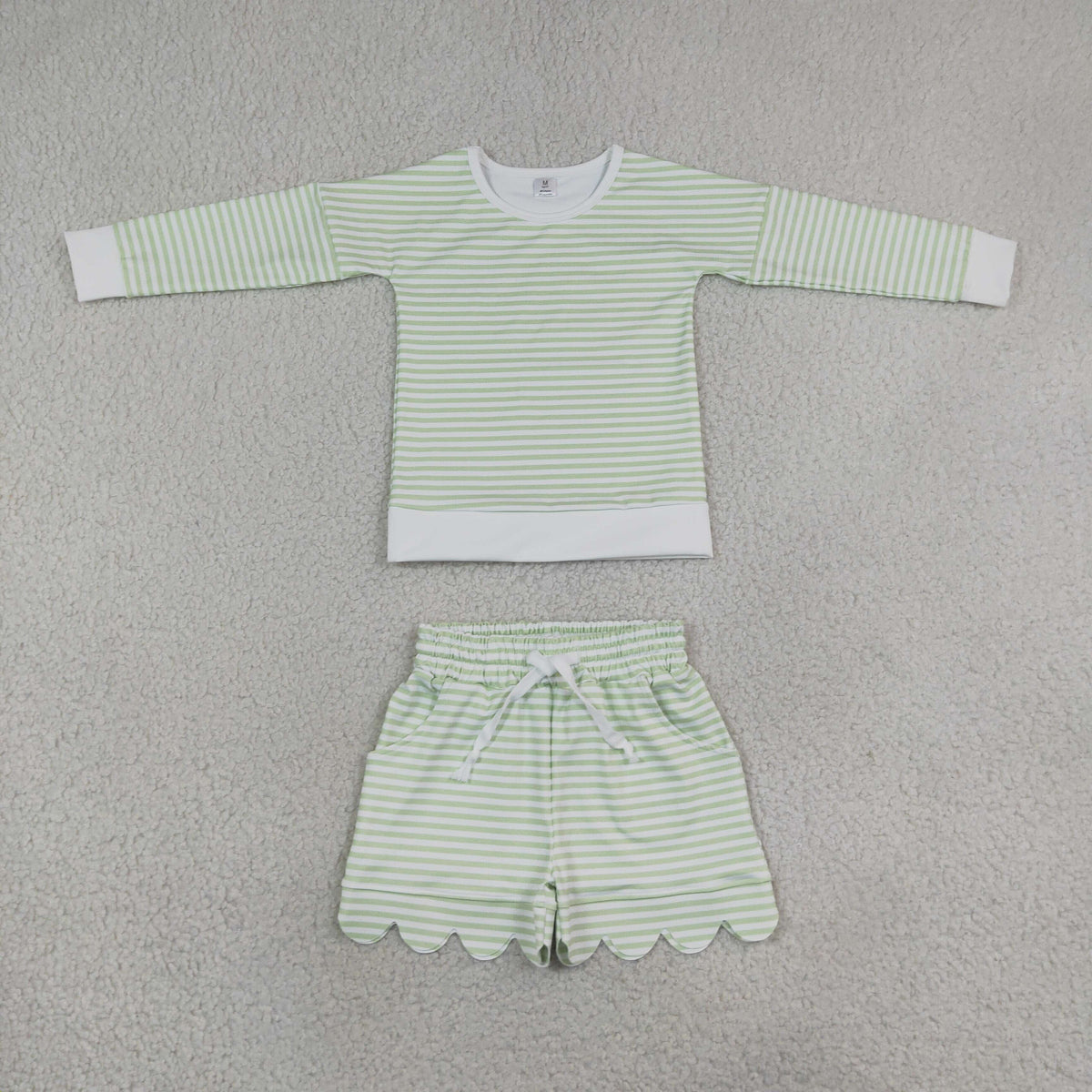 GLS0154 Light Green Stripe Scallop Edge Yoga Girls Shorts Set